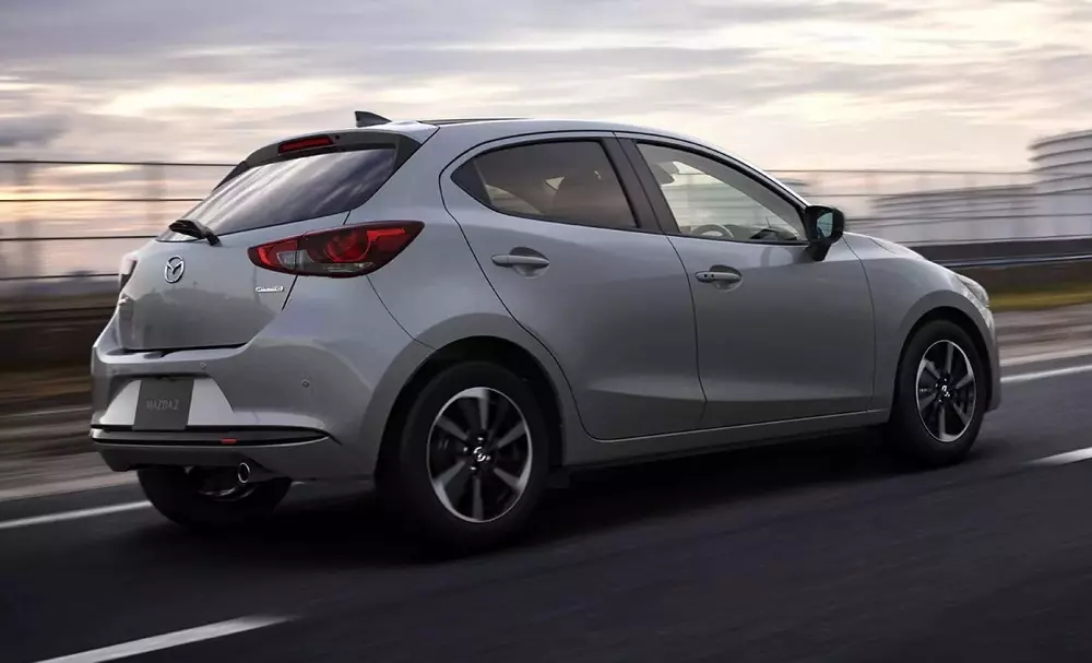Mazda2 2026 tại Nhật Bản vẫn d&ugrave;ng động cơ cũ