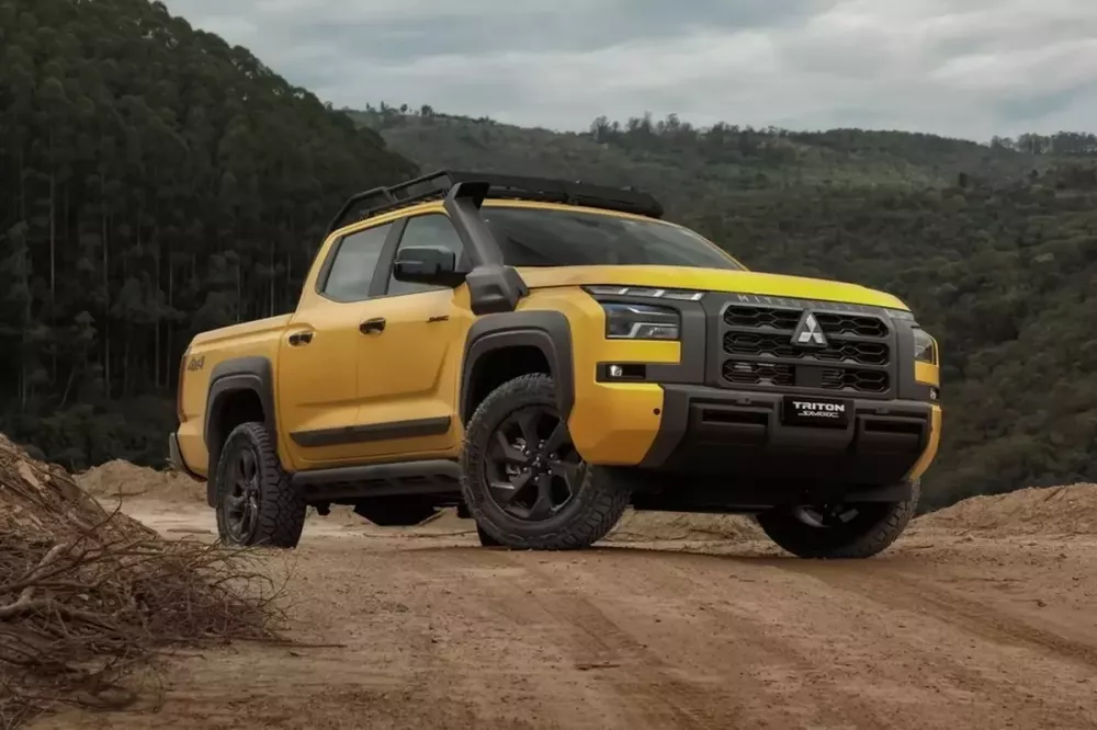 Mitsubishi Triton Savana 2026 - cỗ m&aacute;y off-road với m&agrave;u sơn độc quyền