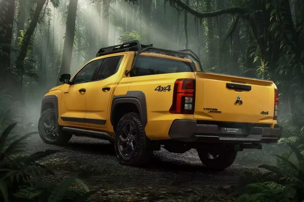 Mitsubishi Triton Savana 2026 m&agrave;u v&agrave;ng Rally Yellow