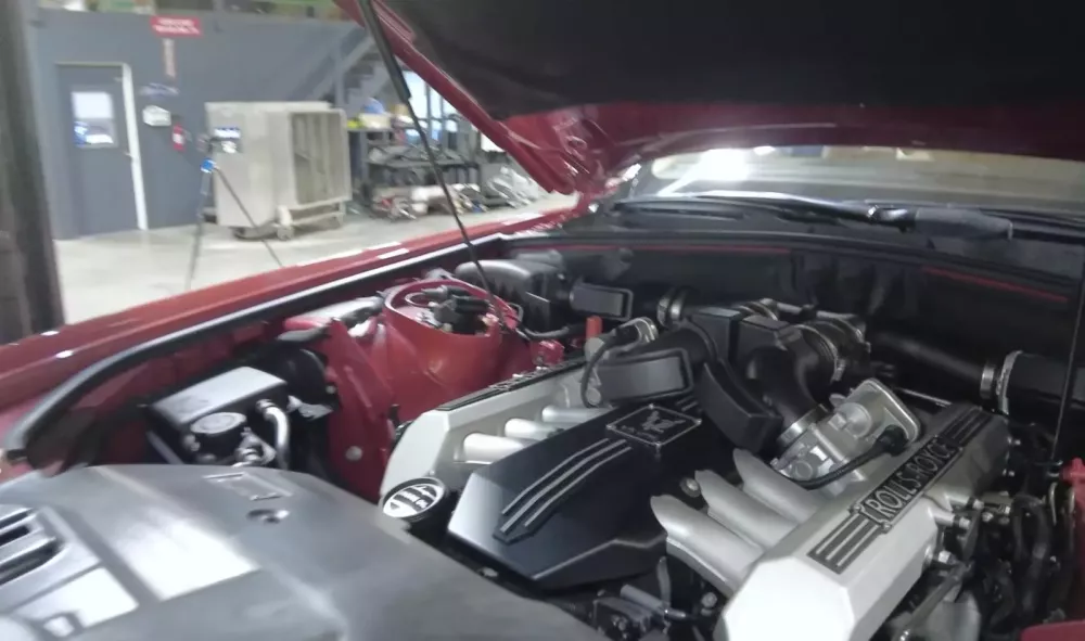 Chủ sở hữu xe Rolls-Royce phải trả 53 triệu đồng chỉ để thay miếng đệm có giá 79.000 VNĐ- Ảnh 5.