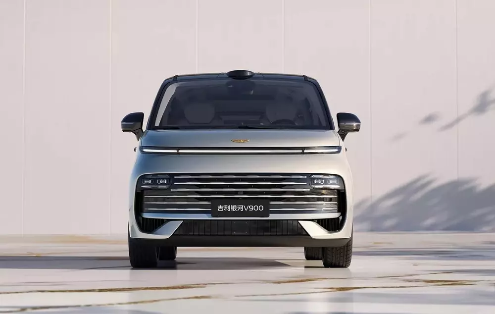 Geely Galaxy V900 là phiên bản hồi sinh và rẻ hơn của LEVC L380 