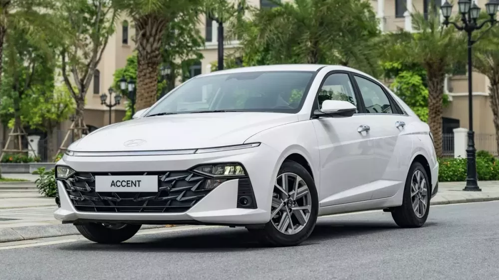Liên tục bán kém đối thủ, Hyundai Accent được giảm giá hơn 60 triệu đồng để giành lại hào quang