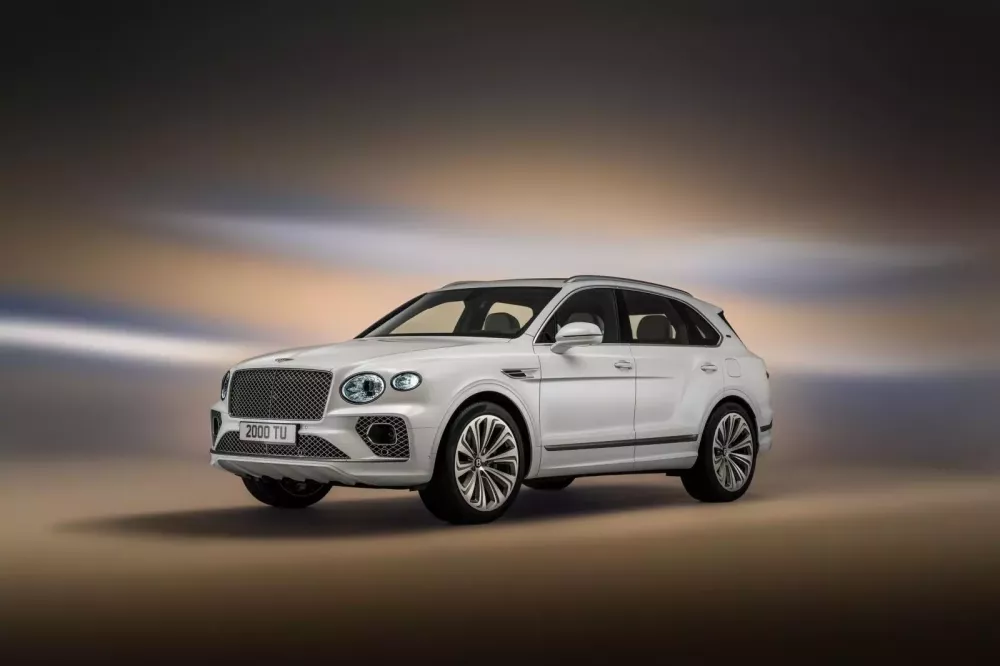 Bentley thu hồi xe SUV Bentayga do lỗi pin điện áp cao quá nhiệt- Ảnh 1. Bentley thu hồi xe SUV Bentayga do lỗi pin điện áp cao quá nhiệt- Ảnh 1.