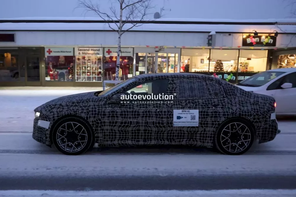 BMW i3 2027 được phát hiện tại Thụy Điển đang hoàn thiện hệ thống hỗ trợ lái xe- Ảnh 1. BMW i3 2027 được phát hiện tại Thụy Điển đang hoàn thiện hệ thống hỗ trợ lái xe- Ảnh 1.