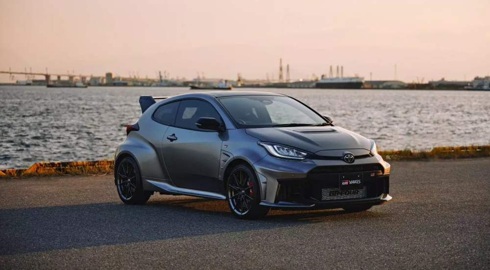 Toyota GR Yaris cá tính với gói trang bị khí động học GTS mới, giá từ 1,13 tỷ đồng- Ảnh 1. Toyota GR Yaris cá tính với gói trang bị khí động học GTS mới, giá từ 1,13 tỷ đồng- Ảnh 1.