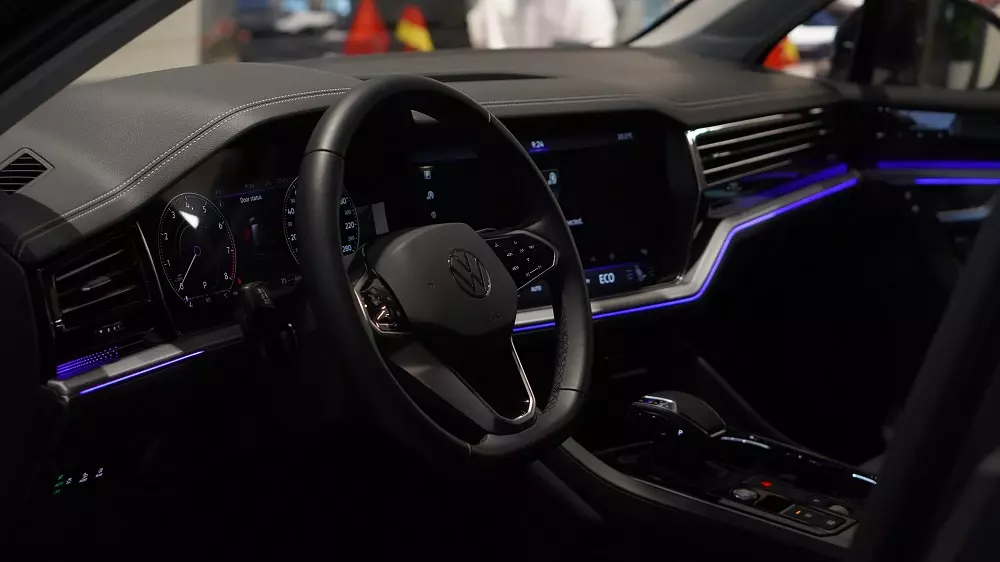 Nội thất của Volkswagen Touareg Elegance 