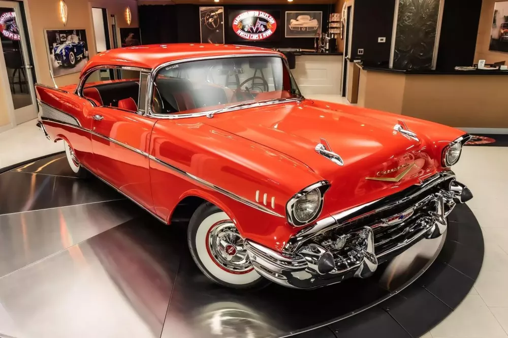 Chiếc Chevrolet cổ điển n&agrave;y đang g&acirc;y sốt v&igrave; một điều m&agrave; kh&ocirc;ng một chiếc xe hiện đại n&agrave;o c&oacute; thể l&agrave;m được- Ảnh 1.