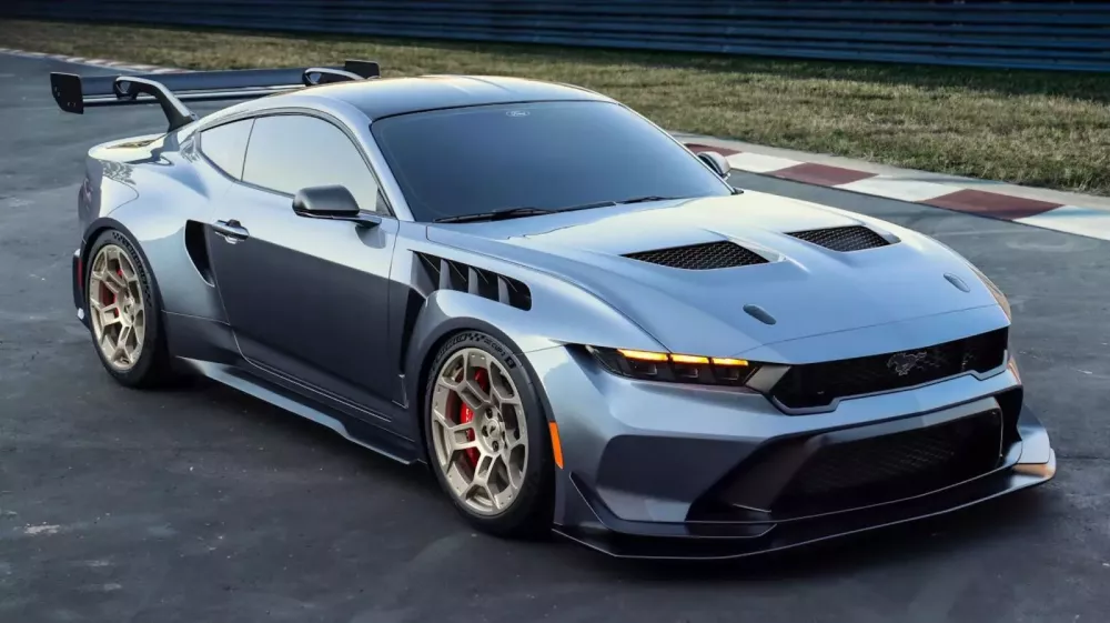 Cung kh&ocirc;ng kịp cầu, Ford Mustang GTD lại g&acirc;y sốt v&igrave; khan hiếm, d&ugrave; gi&aacute; gấp 10 lần xe ti&ecirc;u chuẩn- Ảnh 1.