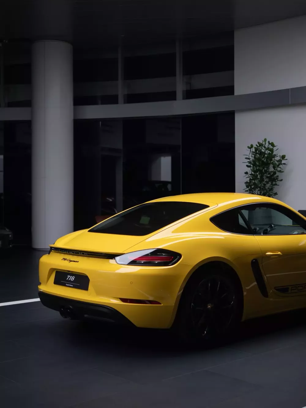1 trong những chiếc xe Porsche 718 Cayman cuối c&ugrave;ng được b&agrave;n giao ở Việt Nam- Ảnh 7.