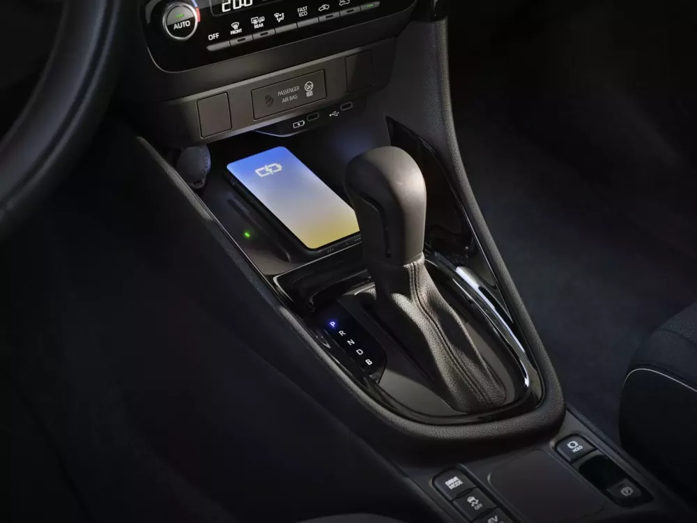 Toyota Yaris 2026 nhận được những n&acirc;ng cấp tinh tế cho năm sản xuất mới- Ảnh 5.