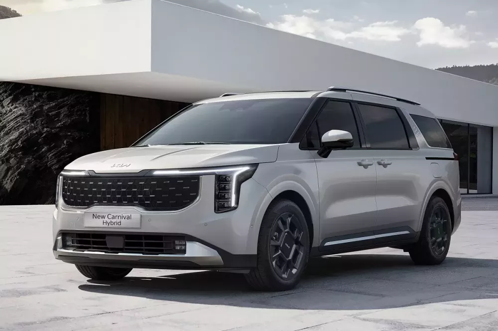 Kia Carnival sở hữu gi&aacute; b&aacute;n dễ tiếp cận hơn nhờ ưu đ&atilde;i 80 triệu đồng từ ch&iacute;nh h&atilde;ng