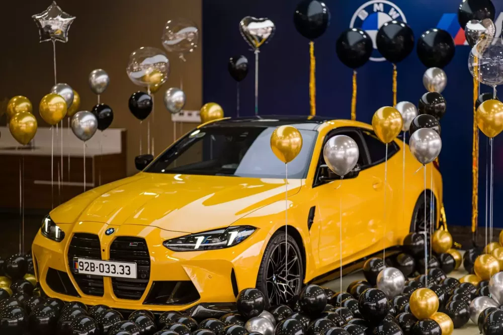 Cận cảnh BMW M4 Competition của người y&ecirc;u xe Đ&agrave; Nẵng mới tậu: M&agrave;u sơn c&aacute; t&iacute;nh, chơi lu&ocirc;n biển tứ qu&yacute; cho đẹp- Ảnh 3.