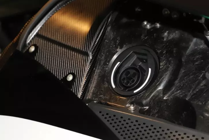 Aston Martin Valhalla bản sản xuất lần đầu đến ch&acirc;u &Aacute;, ng&agrave;y giao xe kh&ocirc;ng c&ograve;n xa- Ảnh 8.