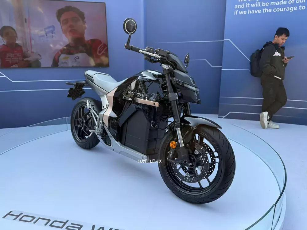 M&ocirc; t&ocirc; ph&acirc;n khối lớn chạy ho&agrave;n to&agrave;n bằng điện Honda WN7 ra mắt Việt Nam