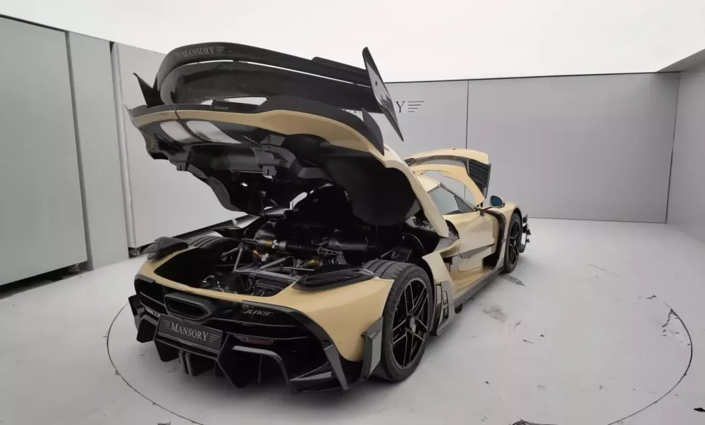 Koenigsegg Jesko đầu ti&ecirc;n tr&ecirc;n thế giới được độ Mansory- Ảnh 2.