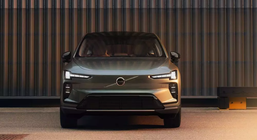 Volvo EX60 c&oacute; thể chạy th&ecirc;m 278 km chỉ sau 10 ph&uacute;t sạc