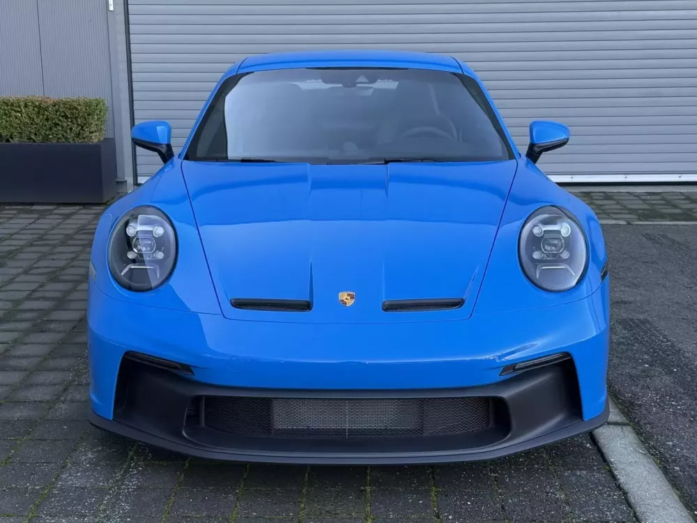 Hy hữu khi đại l&yacute; si&ecirc;u xe Ferrari đang rao b&aacute;n Porsche 911 GT3 trang bị số s&agrave;n- Ảnh 1.