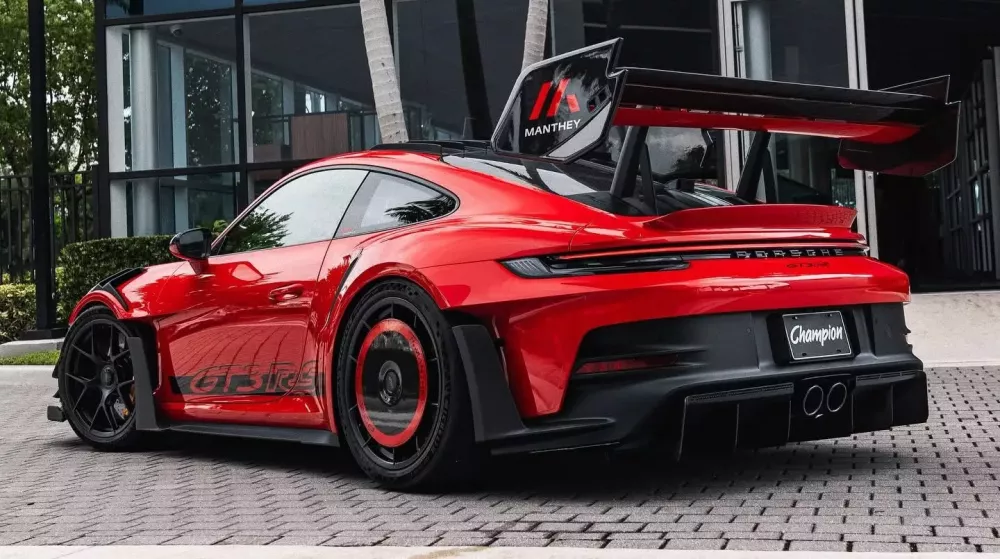 Si&ecirc;u phẩm Porsche 911 GT3 RS 992 đầu ti&ecirc;n lăn b&aacute;nh tr&ecirc;n đường phố Việt Nam- Ảnh 4.