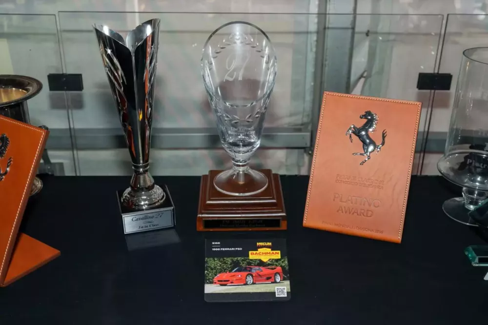 Ferrari F50 đời 1995 chỉ mới lăn bánh 406 km đã được ai đó mua với giá 320 tỷ đồng- Ảnh 8. Ferrari F50 đời 1995 chỉ mới lăn bánh 406 km đã được ai đó mua với giá 320 tỷ đồng- Ảnh 8.