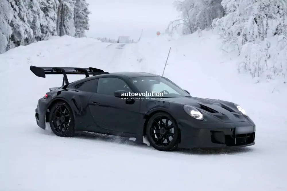 Phi&ecirc;n bản n&acirc;ng cấp Porsche 911 GT3 RS 992.2 tr&ocirc;ng thật ấn tượng với động cơ tăng &aacute;p- Ảnh 3.