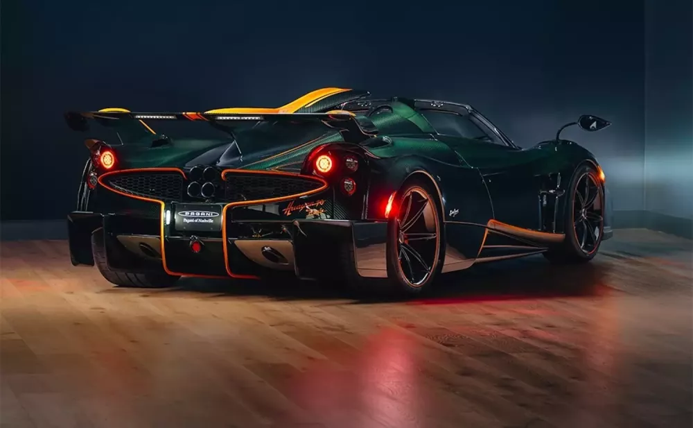 &Ocirc;ng chủ h&atilde;ng xe n&agrave;y được tặng chiếc xe phi&ecirc;n bản đặc biệt nh&acirc;n dịp sinh nhật- Ảnh 1.