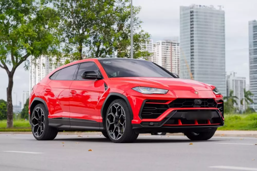 Lamborghini Urus n&agrave;y chỉ trong 1 năm qua đ&atilde; đổi chủ nhiều lần, hiện tiếp tục được chủ mới rao b&aacute;n- Ảnh 2.