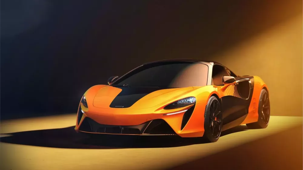 Ra mắt McLaren Artura MCL39 Champion Edition m&agrave;u cam Myanmar nổi bật, giới hạn 10 chiếc- Ảnh 1.