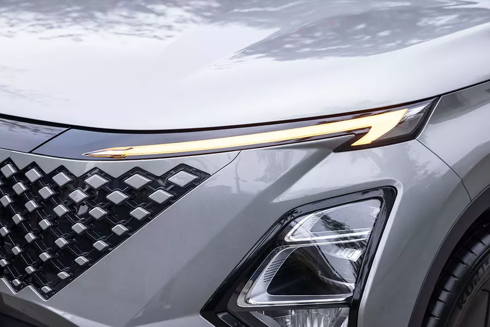 Omoda C5 Hybrid đặt ch&acirc;n đến Việt Nam, c&oacute; thể chạy 930 km chỉ với 1 b&igrave;nh xăng - Ảnh 4.