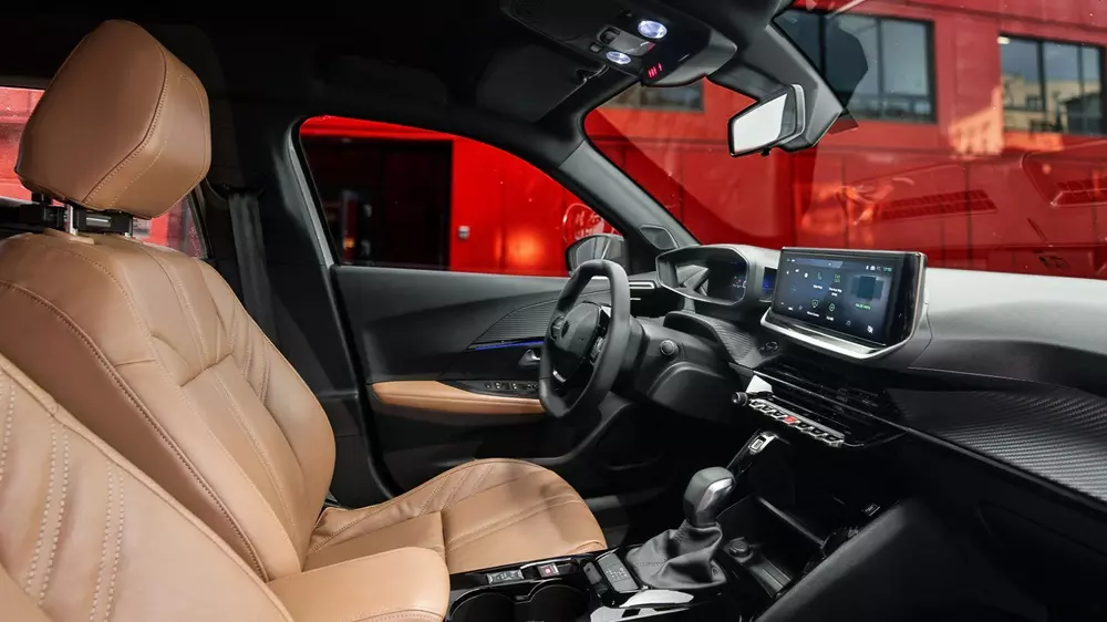 Peugeot 2008 tại Việt Nam c&oacute; th&ecirc;m phi&ecirc;n bản ti&ecirc;u chuẩn mới với gi&aacute; rẻ hơn - Ảnh 5.