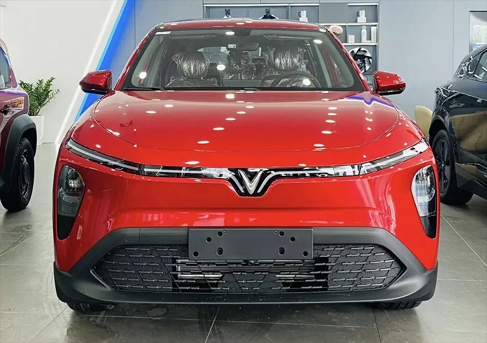 Xe gia đ&igrave;nh VinFast VF MPV 7 đ&atilde; c&oacute; mặt tại đại l&yacute;, chờ giao đến tay người Việt - Ảnh 9.