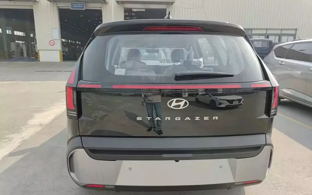 Đại l&yacute; Việt nhận cọc cho Hyundai Stargazer 2026, dự kiến giao xe v&agrave;o qu&yacute; II - Ảnh 2.