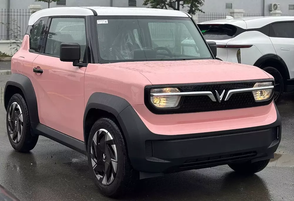 Cận cảnh VinFast VF3 Plus 2026 tại đại l&yacute;, trang bị "xịn s&ograve;" hơn, gi&aacute; ưu đ&atilde;i chưa đến 300 triệu đồng - Ảnh 10.