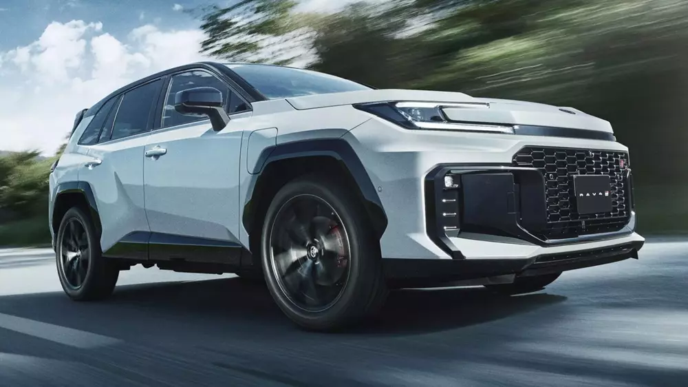 Mẫu SUV b&aacute;n chạy nhất của Toyota c&oacute; thể cấp điện cho một gia đ&igrave;nh trong v&ograve;ng 1 tuần - Ảnh 4.