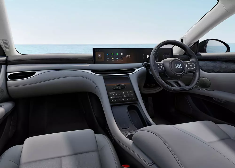 MG IM5 sở hữu m&agrave;n h&igrave;nh 26,3 inch trải d&agrave;i tr&ecirc;n mặt t&aacute;p-l&ocirc;