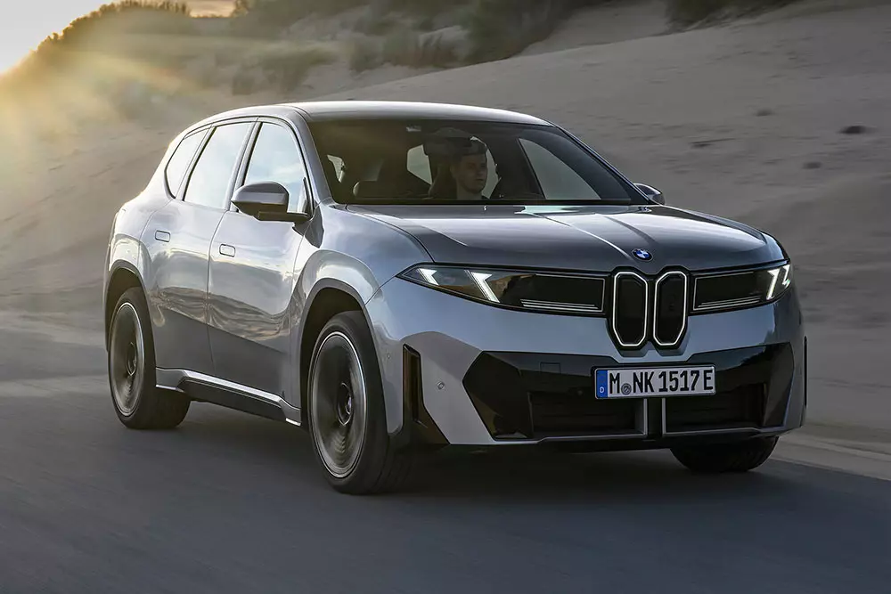 SUV điện hiện đang "ch&aacute;y h&agrave;ng" của BMW rục rịch cập bến Đ&ocirc;ng Nam &Aacute; v&agrave;o th&aacute;ng sau - Ảnh 1.