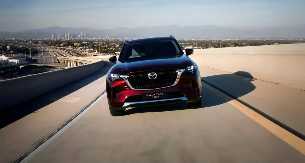 Mazda CX-90 tại Việt Nam ch&iacute;nh thức được c&ocirc;ng bố gi&aacute; b&aacute;n v&agrave; trang bị, giao xe từ giữa năm nay - Ảnh 3.