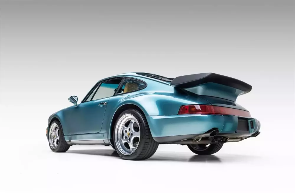 M&ecirc; mệt với chiếc Porsche 911 Turbo đời 1991 trong t&igrave;nh trạng ho&agrave;n hảo, chỉ mới chạy 16.000 dặm- Ảnh 1.