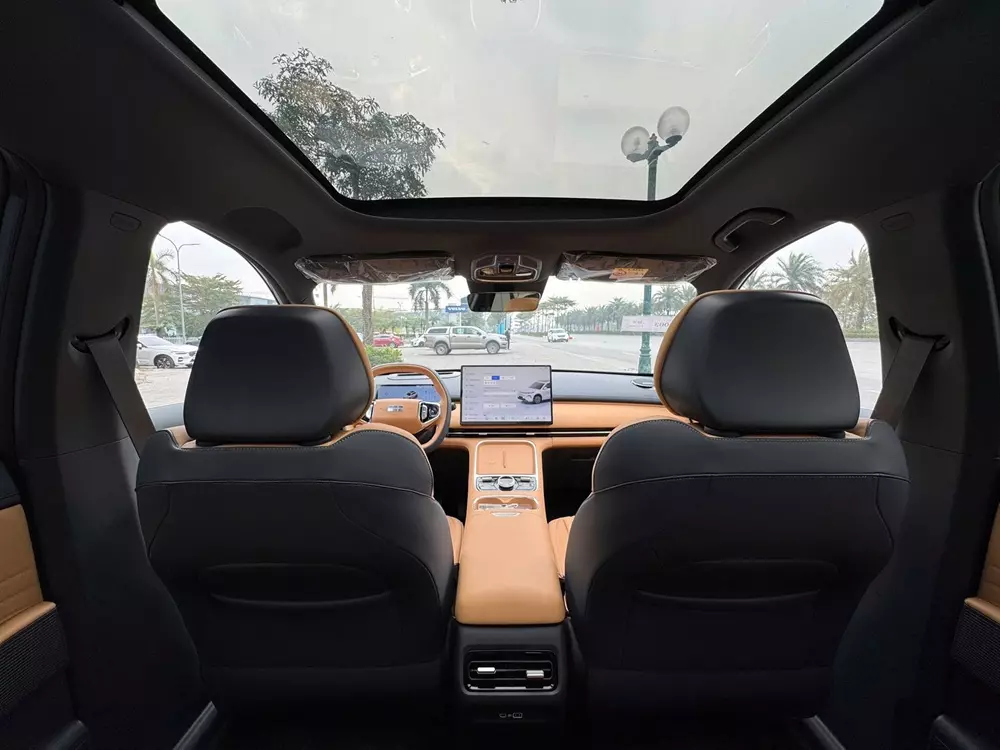 Geely EX5 chạy 130 km mà không tốn xăng đã có mặt tại đại lý Việt, giá từ 840 triệu đồng - Ảnh 7. Geely EX5 chạy 130 km mà không tốn xăng đã có mặt tại đại lý Việt, giá từ 840 triệu đồng - Ảnh 7.