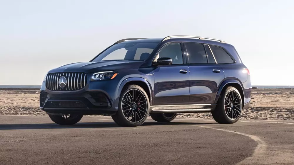 9 mẫu xe gia đ&igrave;nh nhanh v&agrave; mạnh qu&aacute; mức cần thiết - Ảnh 3.