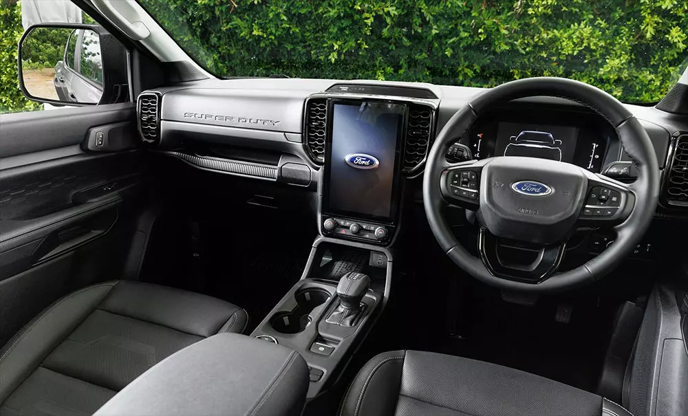 Cận cảnh Ford Ranger Super Duty d&agrave;nh cho Đ&ocirc;ng Nam &Aacute;: d&ugrave;ng m&aacute;y dầu V6, gi&aacute; &iacute;t nhất 1,31 tỷ đồng - Ảnh 9.