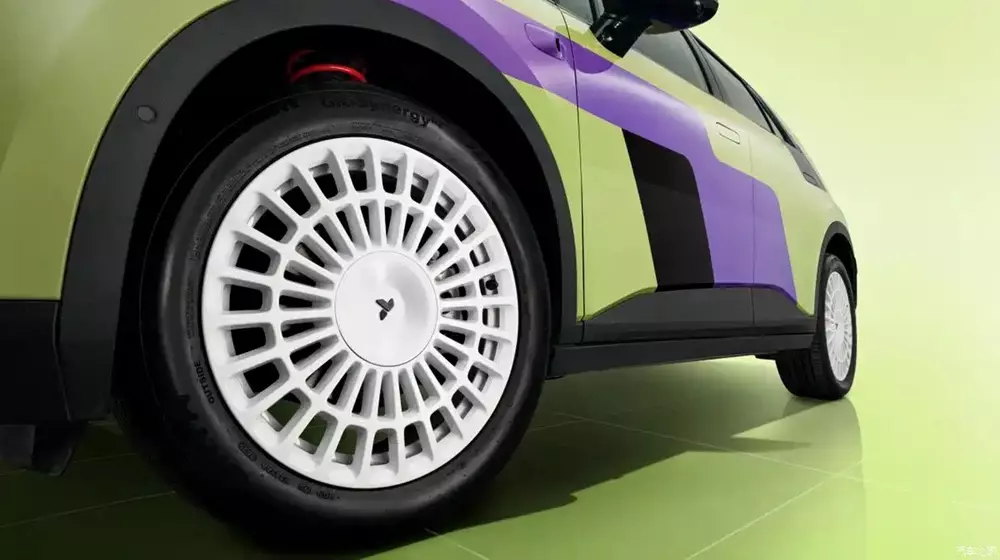 V&eacute;n m&agrave;n phi&ecirc;n bản đặc biệt của &ocirc; t&ocirc; điện gi&aacute; rẻ Nio Firefly với nắp ca-p&ocirc; mở bằng c&aacute;ch g&otilde; tay - Ảnh 4.