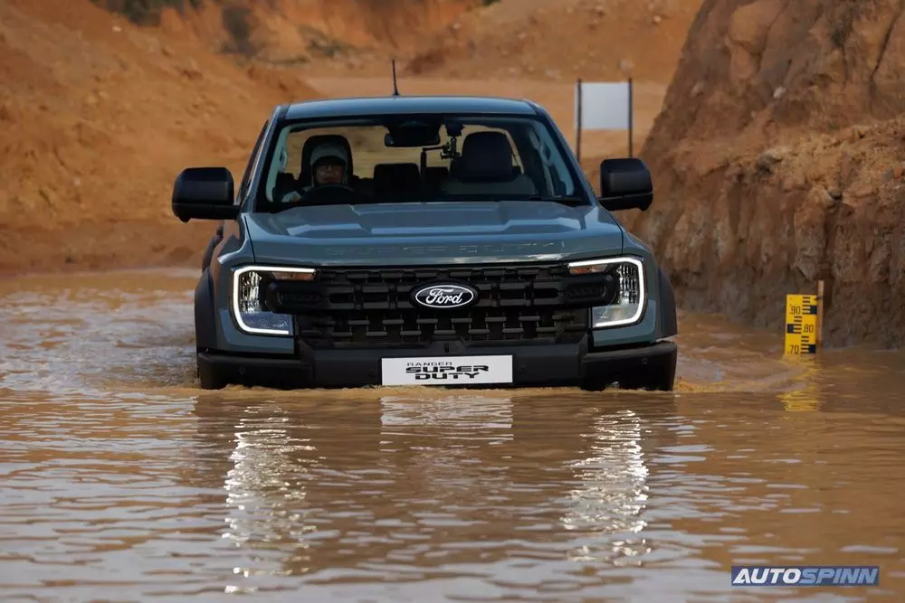 Xe b&aacute;n tải hạng nặng Ford Ranger Super Duty ch&iacute;nh thức ra mắt Đ&ocirc;ng Nam &Aacute;, gi&aacute; từ 1,31 tỷ đồng - Ảnh 2.