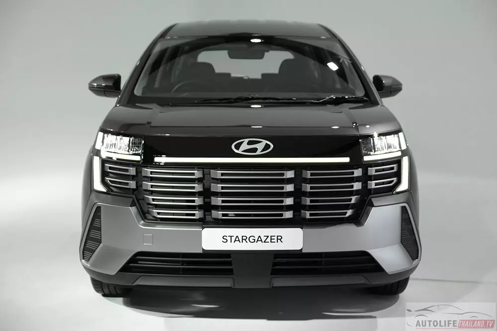 Hyundai Stargazer 2026 ra mắt Th&aacute;i Lan trước khi về Việt Nam, nội thất 6 chỗ, th&ecirc;m t&iacute;nh năng an to&agrave;n - Ảnh 2.