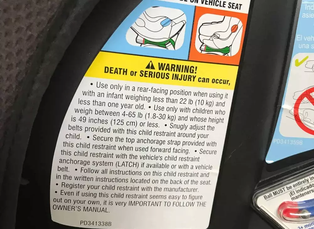 Trẻ bao nhi&ecirc;u tuổi th&igrave; kh&ocirc;ng cần d&ugrave;ng ghế an to&agrave;n tr&ecirc;n &ocirc; t&ocirc; nữa? - Ảnh 2.