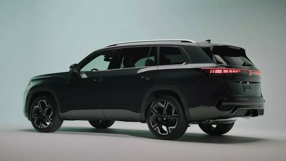 V&eacute;n m&agrave;n Volkswagen Teramont 2027 với nội thất bớt nhạt nhẽo v&agrave; thiếu điểm nhấn - Ảnh 11.