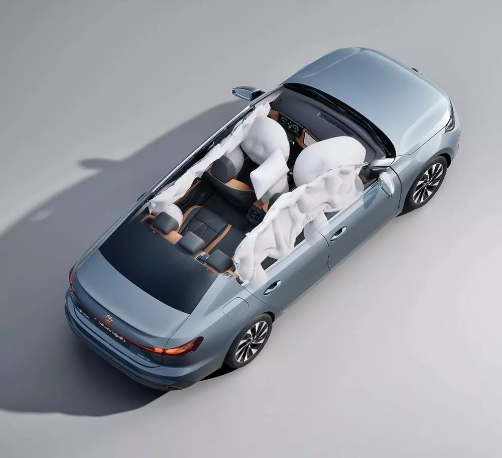 Volkswagen ra mắt sedan cỡ nhỏ mới, giá rẻ nhưng trang bị "xịn sò" như ô tô điện - Ảnh 6.
