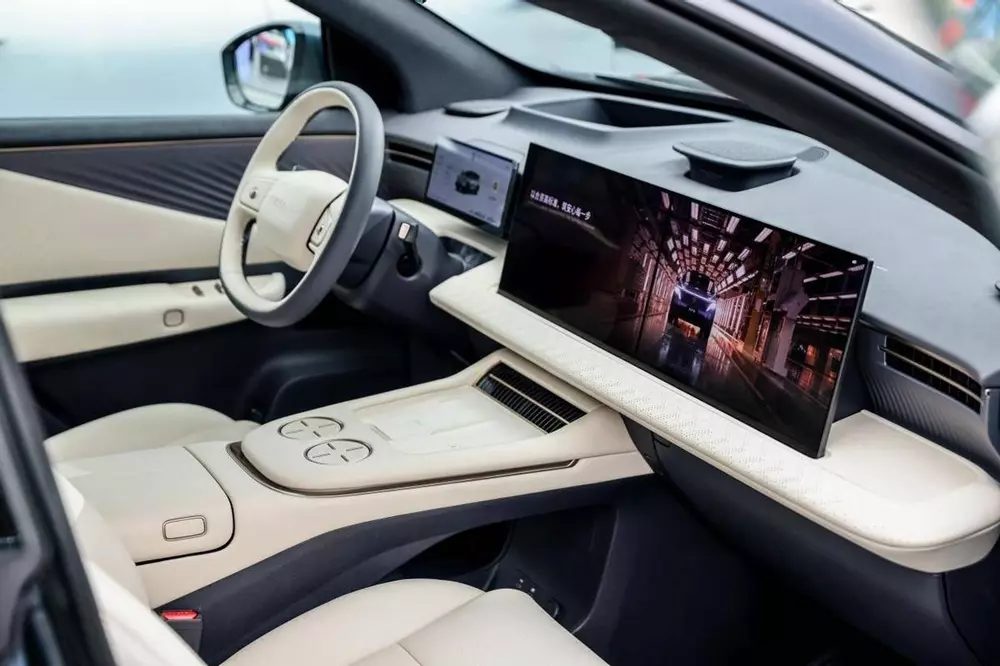 SUV hạng trung Nissan NX8 được b&aacute;n ra thị trường, nhận 8.423 đơn đặt h&agrave;ng trong 30 ph&uacute;t - Ảnh 8.