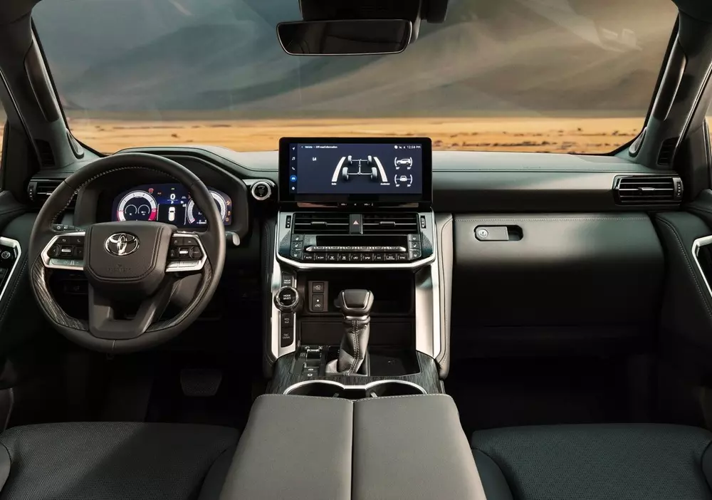 Đại l&yacute; Việt nhận cọc cho Toyota Land Cruiser LC300 bản hybrid, gi&aacute; dự kiến vượt ngưỡng 4,6 tỷ đồng - Ảnh 5.