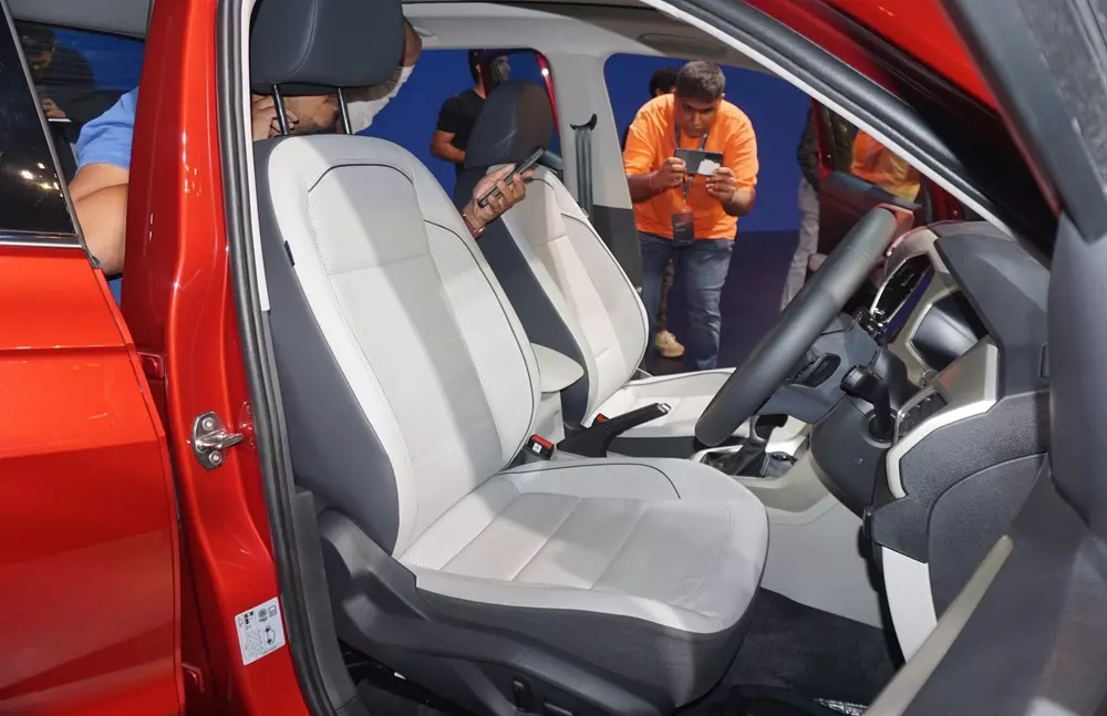 SUV cỡ B từng bán ở Việt Nam Volkswagen Taigun ra mắt bản mới, thêm cửa sổ trời toàn cảnh, hộp số tự động 8 cấp - Ảnh 15. SUV cỡ B từng bán ở Việt Nam Volkswagen Taigun ra mắt bản mới, thêm cửa sổ trời toàn cảnh, hộp số tự động 8 cấp - Ảnh 15.