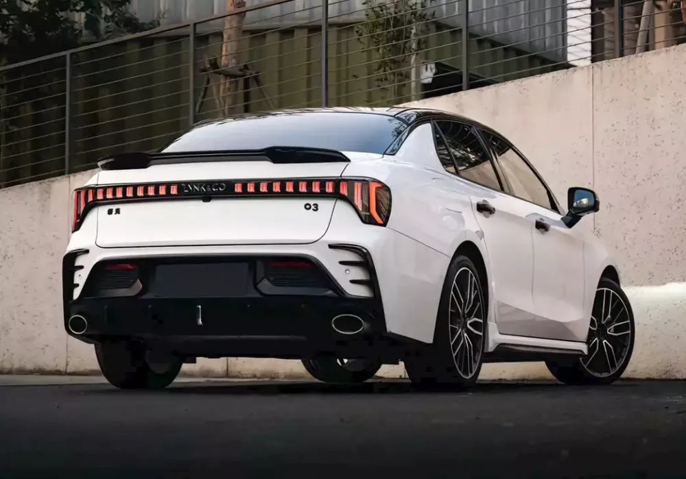 Lynk & Co 03 được h&eacute; lộ lịch ra mắt Việt Nam, 2 phi&ecirc;n bản, gi&aacute; từ 799 triệu đồng, cạnh tranh Honda Civic - Ảnh 2.